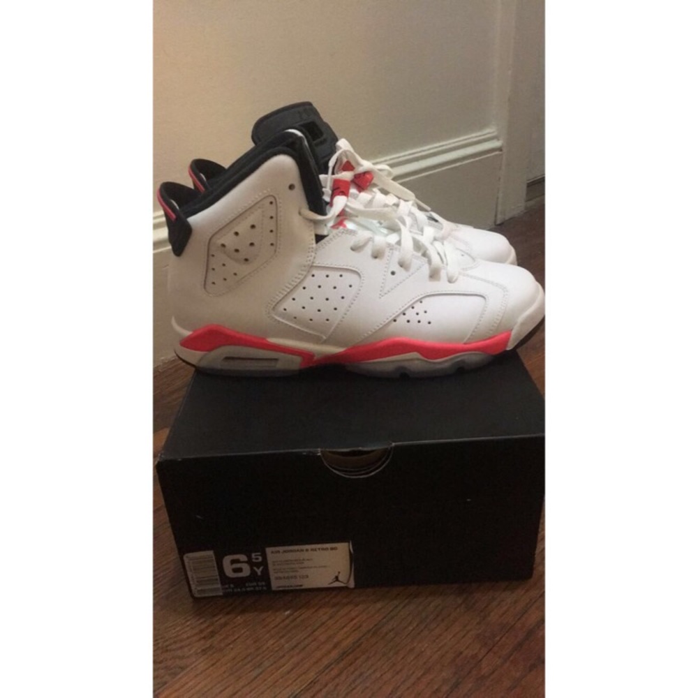 Air Jordan 6 Retro BG - Infared 6.5 youth
